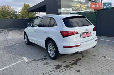 Позашляховик / Кросовер Audi Q5 2015 в 