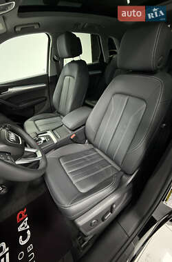 Внедорожник / Кроссовер Audi Q5 2023 в 