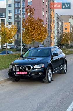 Позашляховик / Кросовер Audi Q5 2015 в 