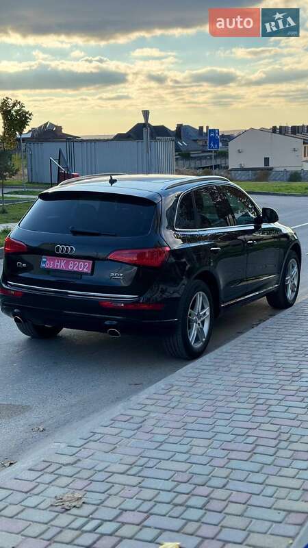 Позашляховик / Кросовер Audi Q5 2015 в Рівному