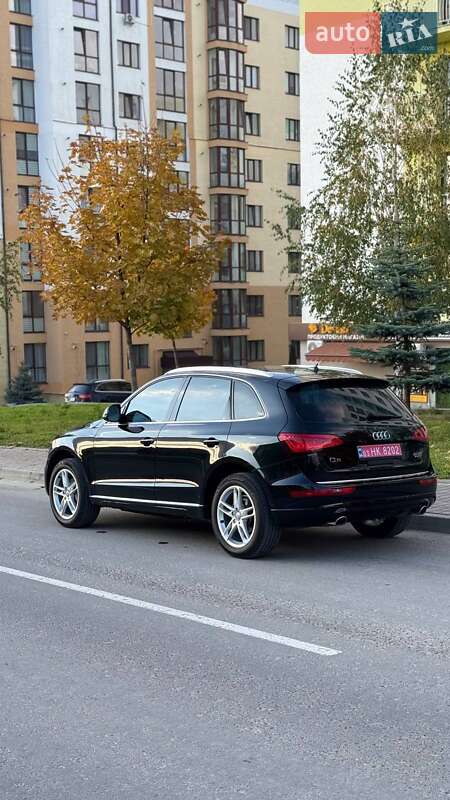 Позашляховик / Кросовер Audi Q5 2015 в Рівному