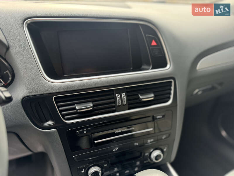 Внедорожник / Кроссовер Audi Q5 2012 в Дубно фото 42 Внедорожник / Кроссовер Audi Q5 2012 в Дубно