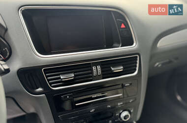 Позашляховик / Кросовер Audi Q5 2012 в  фото 42 Позашляховик / Кросовер Audi Q5 2012 в