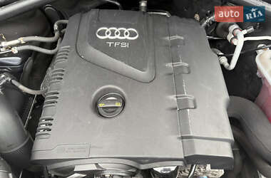 Внедорожник / Кроссовер Audi Q5 2015 в 