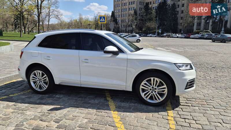 Позашляховик / Кросовер Audi Q5 2018 в Харкові фото 17 Позашляховик / Кросовер Audi Q5 2018 в Харкові