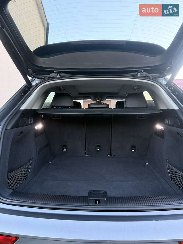 Внедорожник / Кроссовер Audi Q5 2019 в Чорткове фото 29 Внедорожник / Кроссовер Audi Q5 2019 в Чорткове