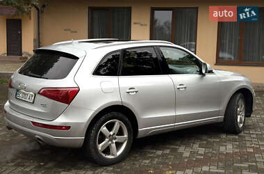 Позашляховик / Кросовер Audi Q5 2011 в 