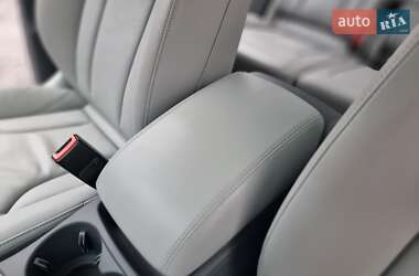 Позашляховик / Кросовер Audi Q5 2014 в 