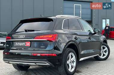 Позашляховик / Кросовер Audi Q5 2020 в 