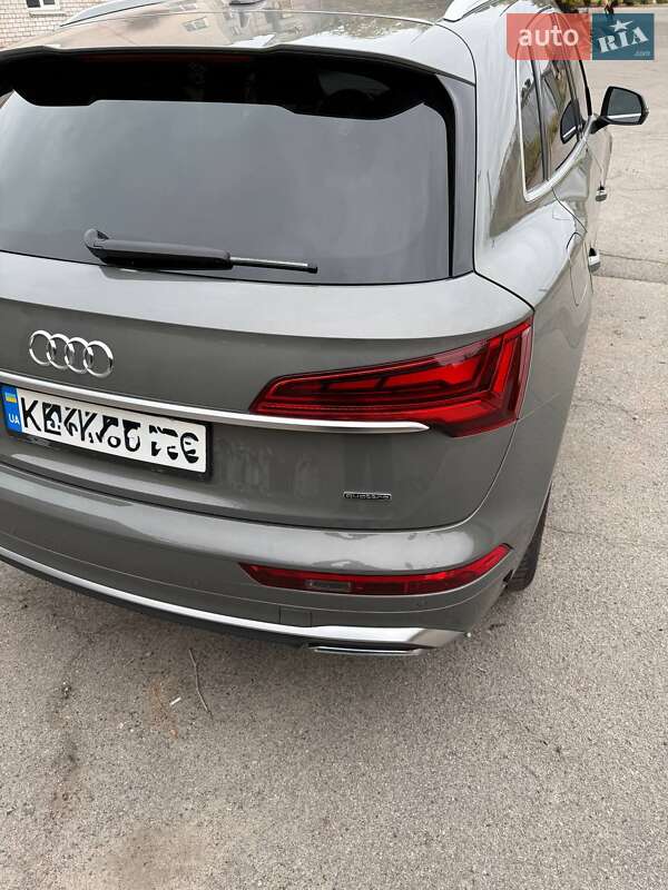 Позашляховик / Кросовер Audi Q5 2023 в Дніпрі фото 8 Позашляховик / Кросовер Audi Q5 2023 в Дніпрі
