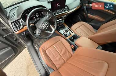 Позашляховик / Кросовер Audi Q5 2023 в  фото 17 Позашляховик / Кросовер Audi Q5 2023 в