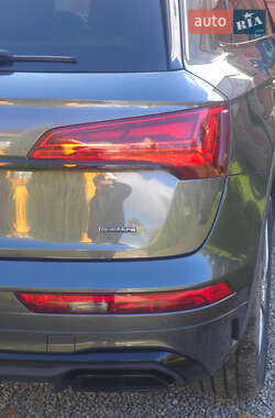 Позашляховик / Кросовер Audi Q5 2023 в  фото 39 Позашляховик / Кросовер Audi Q5 2023 в