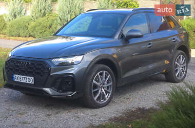 Позашляховик / Кросовер Audi Q5 2023 в  фото 41 Позашляховик / Кросовер Audi Q5 2023 в