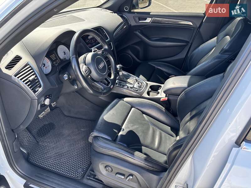 Позашляховик / Кросовер Audi Q5 2014 в Львові фото 9 Позашляховик / Кросовер Audi Q5 2014 в Львові
