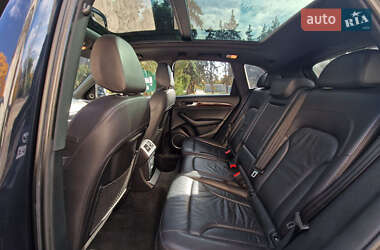 Позашляховик / Кросовер Audi Q5 2015 в  фото 13 Позашляховик / Кросовер Audi Q5 2015 в