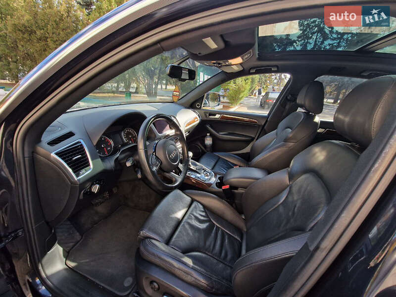 Позашляховик / Кросовер Audi Q5 2015 в Дніпрі фото 22 Позашляховик / Кросовер Audi Q5 2015 в Дніпрі