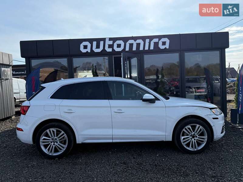 Позашляховик / Кросовер Audi Q5 2017 в Луцьку