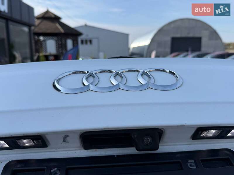 Позашляховик / Кросовер Audi Q5 2017 в Луцьку