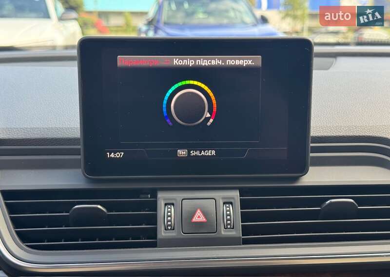 Внедорожник / Кроссовер Audi Q5 2019 в Киеве