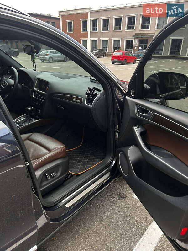 Внедорожник / Кроссовер Audi Q5 2014 в Киеве