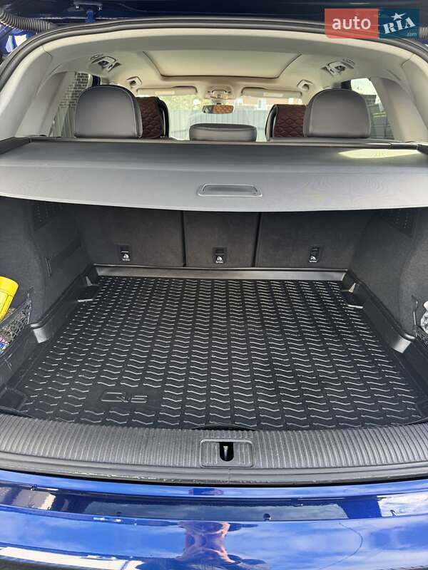 Позашляховик / Кросовер Audi Q5 2021 в Києві