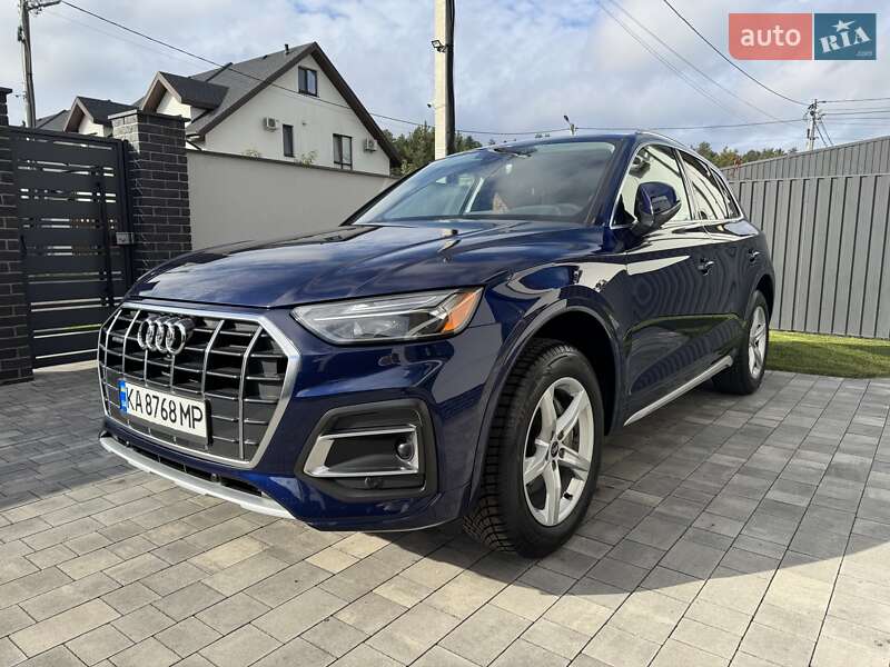Позашляховик / Кросовер Audi Q5 2021 в Києві