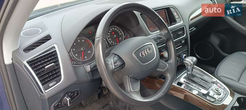 Внедорожник / Кроссовер Audi Q5 2013 в Желтых Водах
