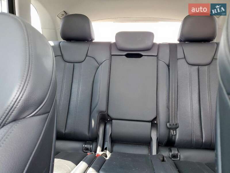 Внедорожник / Кроссовер Audi Q5 2019 в Львове фото 10 Внедорожник / Кроссовер Audi Q5 2019 в Львове