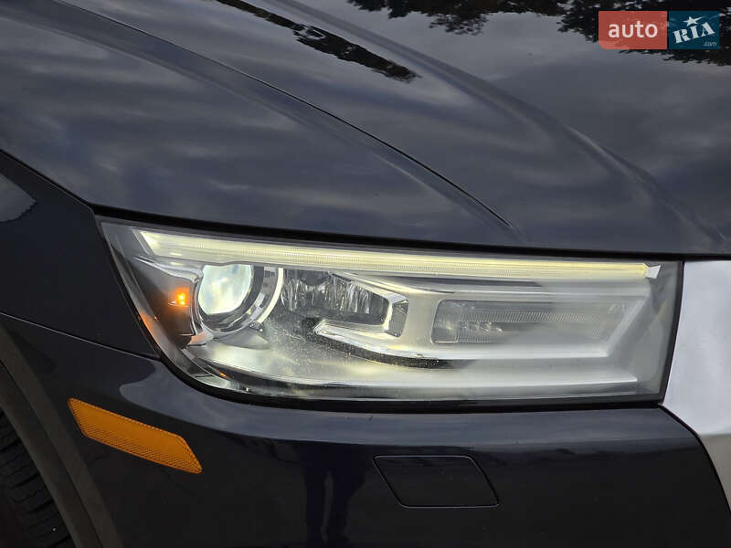 Позашляховик / Кросовер Audi Q5 2018 в Луцьку фото 13 Позашляховик / Кросовер Audi Q5 2018 в Луцьку