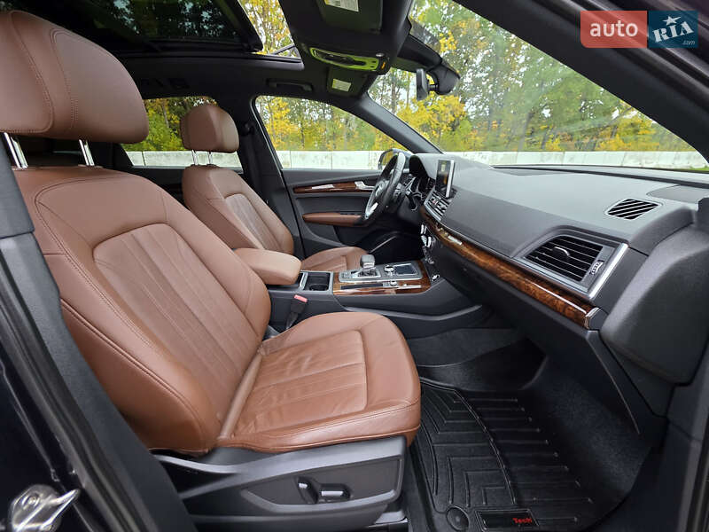 Позашляховик / Кросовер Audi Q5 2018 в Луцьку фото 15 Позашляховик / Кросовер Audi Q5 2018 в Луцьку