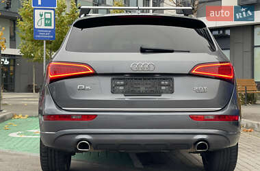 Позашляховик / Кросовер Audi Q5 2015 в 