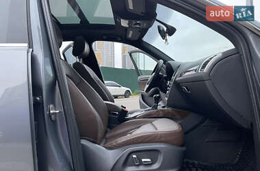 Позашляховик / Кросовер Audi Q5 2015 в 