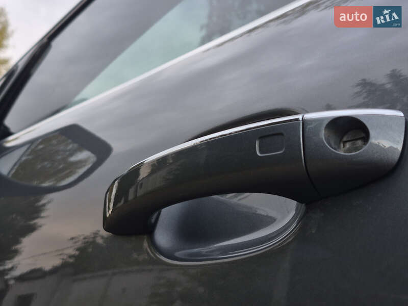 Позашляховик / Кросовер Audi Q5 2016 в Львові фото 12 Позашляховик / Кросовер Audi Q5 2016 в Львові