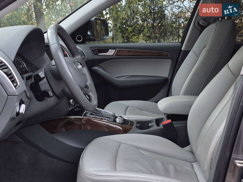 Позашляховик / Кросовер Audi Q5 2016 в Львові фото 15 Позашляховик / Кросовер Audi Q5 2016 в Львові