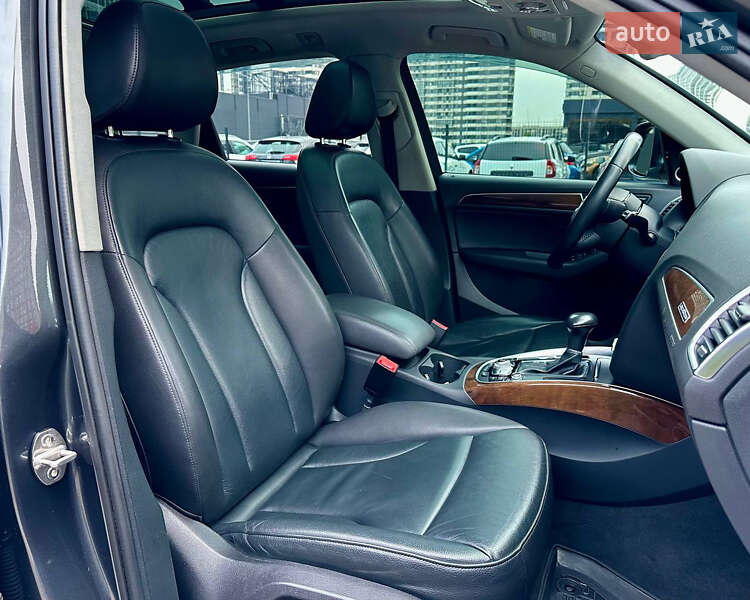 Позашляховик / Кросовер Audi Q5 2016 в Києві