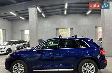 Внедорожник / Кроссовер Audi Q5 2019 в 