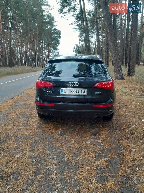 Позашляховик / Кросовер Audi Q5 2010 в Черкасах