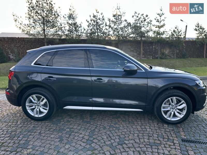 Позашляховик / Кросовер Audi Q5 2018 в Львові фото 34 Позашляховик / Кросовер Audi Q5 2018 в Львові