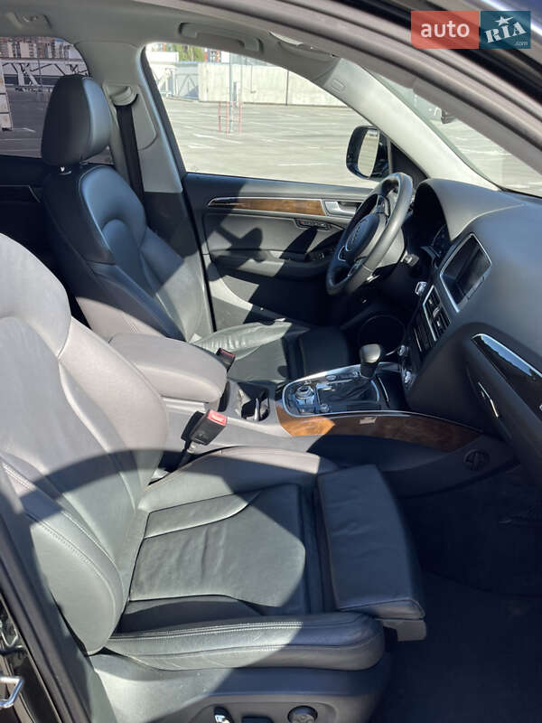 Позашляховик / Кросовер Audi Q5 2013 в Києві