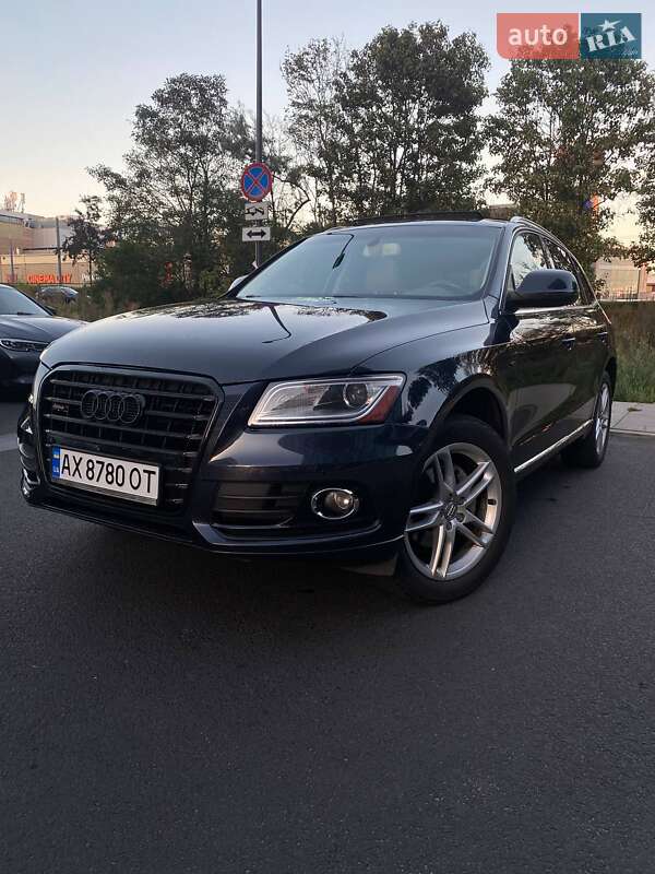 Внедорожник / Кроссовер Audi Q5 2013 в 