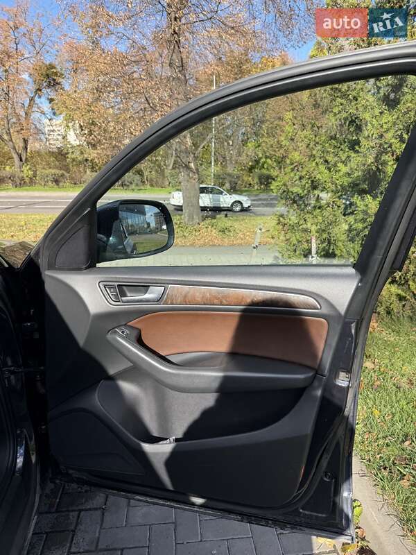 Позашляховик / Кросовер Audi Q5 2014 в Львові