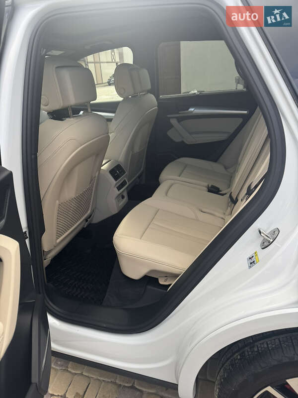 Позашляховик / Кросовер Audi Q5 2024 в Тернополі фото 20 Позашляховик / Кросовер Audi Q5 2024 в Тернополі