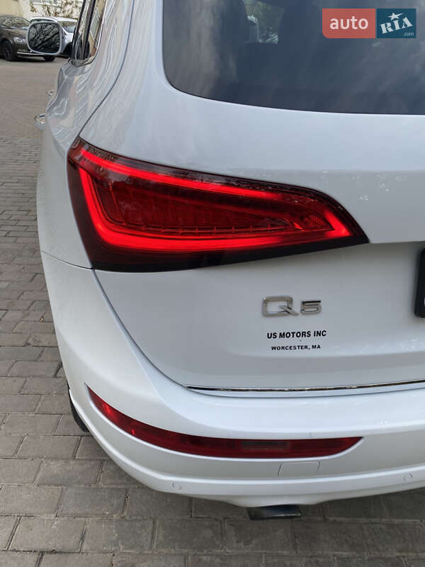 Внедорожник / Кроссовер Audi Q5 2015 в Львове