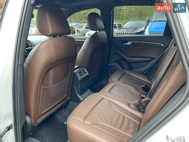 Внедорожник / Кроссовер Audi Q5 2015 в Львове