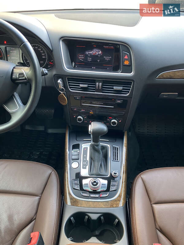 Внедорожник / Кроссовер Audi Q5 2015 в Львове