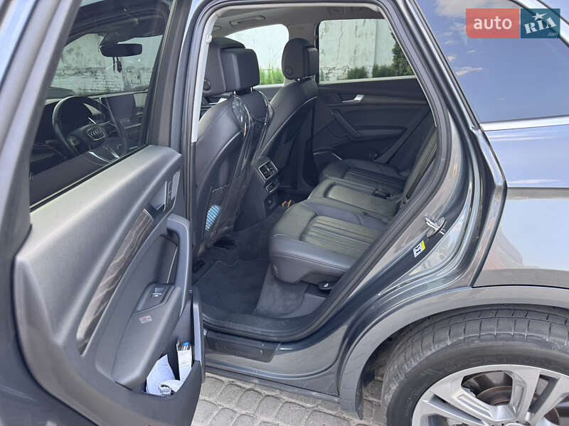 Внедорожник / Кроссовер Audi Q5 2018 в Львове