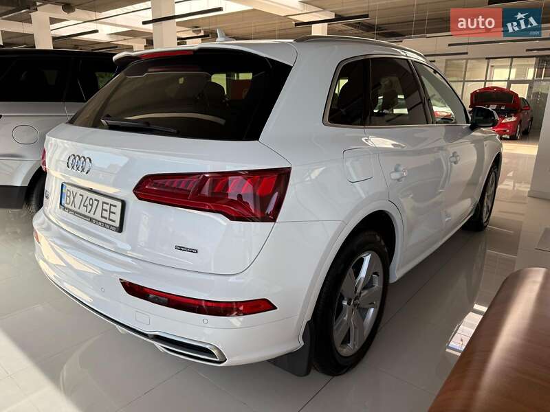 Внедорожник / Кроссовер Audi Q5 2017 в Хмельницком фото 13 Внедорожник / Кроссовер Audi Q5 2017 в Хмельницком