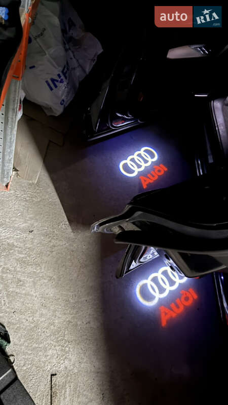 Позашляховик / Кросовер Audi Q5 2018 в Житомирі фото 22 Позашляховик / Кросовер Audi Q5 2018 в Житомирі