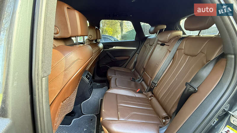 Позашляховик / Кросовер Audi Q5 2018 в Житомирі фото 20 Позашляховик / Кросовер Audi Q5 2018 в Житомирі