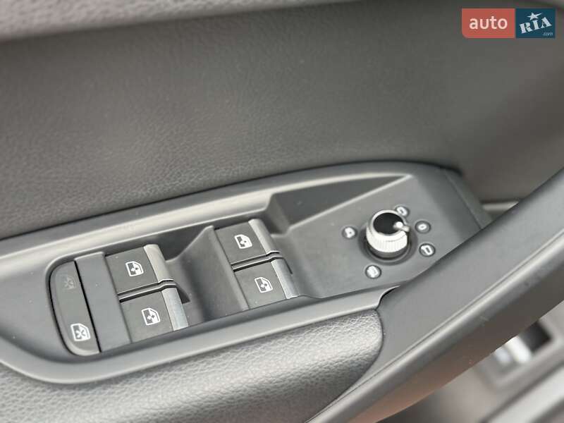 Позашляховик / Кросовер Audi Q5 2018 в Луцьку